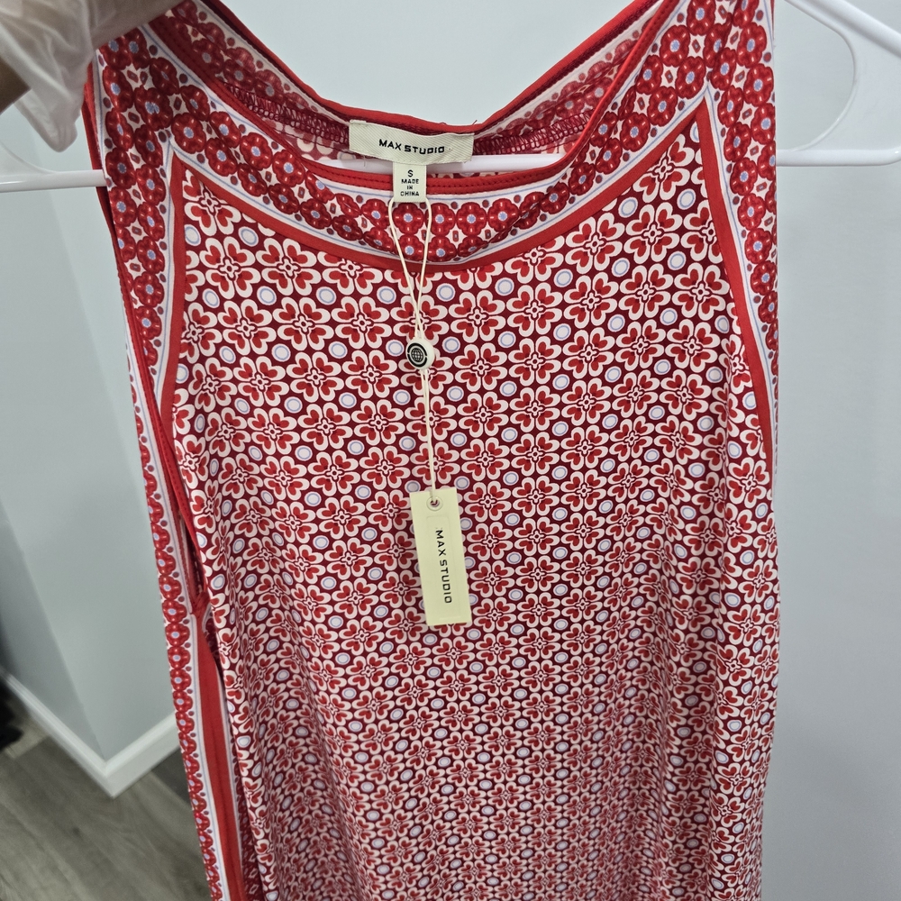 Max Studio Red and White Patterned Blouse